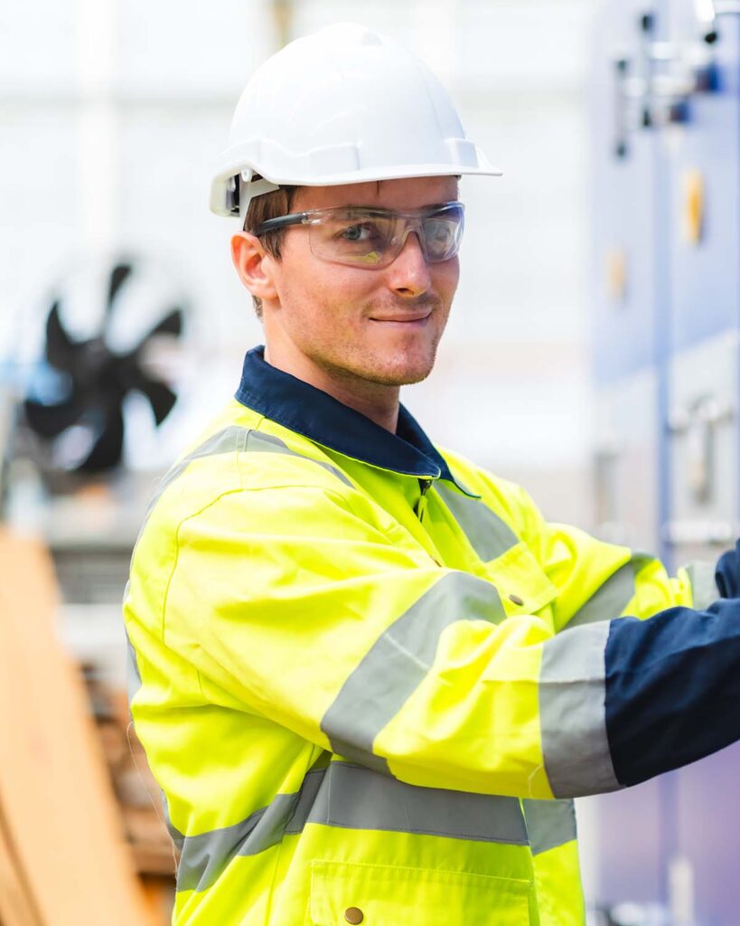 Electrical specialist at leading solar energy provider in Lebanon